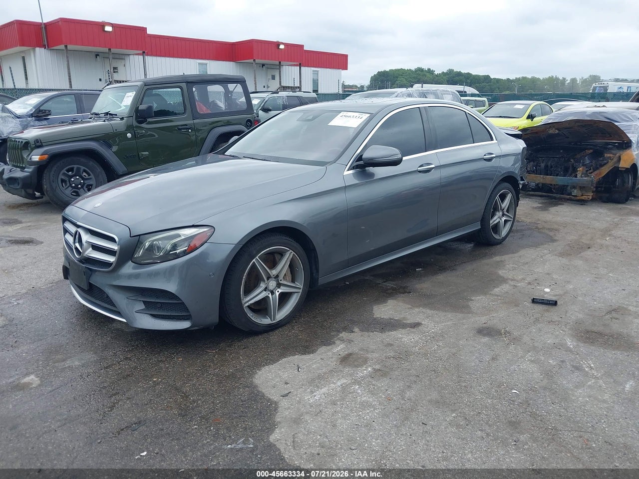 2017 MERCEDES-BENZ E 300 4MATIC · 2/11