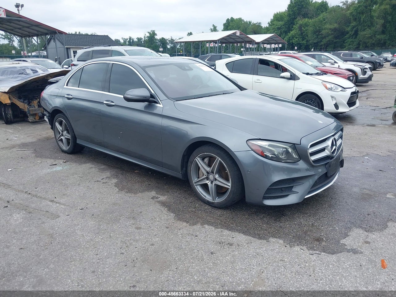 WDDZF4KB3HA****** · 2017 MERCEDES-BENZ E 300 4MATIC