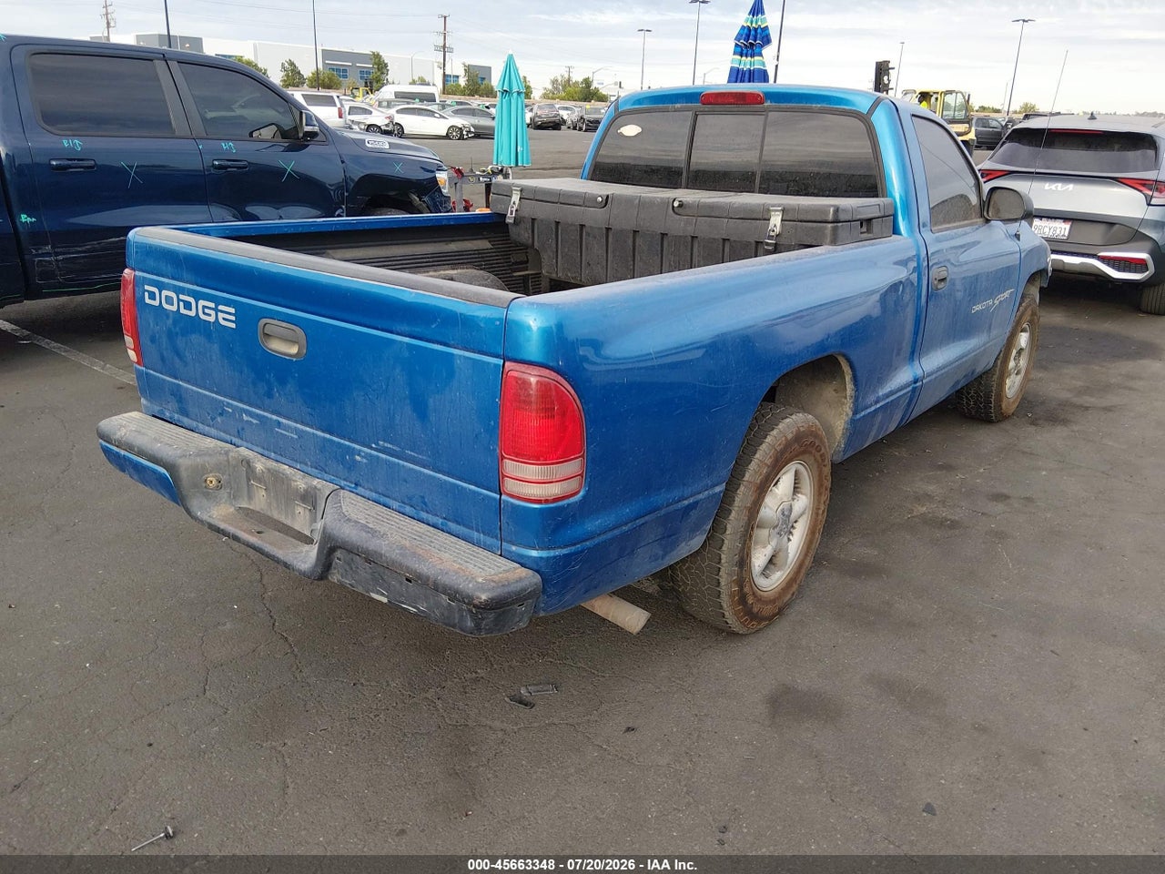 1999 DODGE DAKOTA SLT/SPORT · 4/11