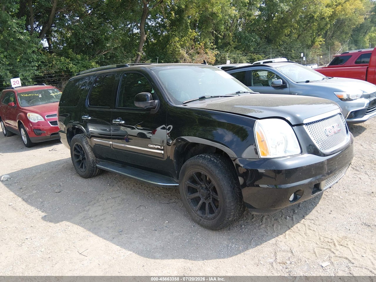 1GKS2EEF2DR****** · 2013 GMC YUKON DENALI