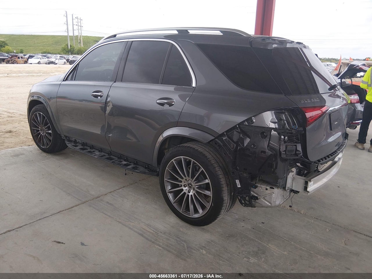 2023 MERCEDES-BENZ GLE 350   · 3/11