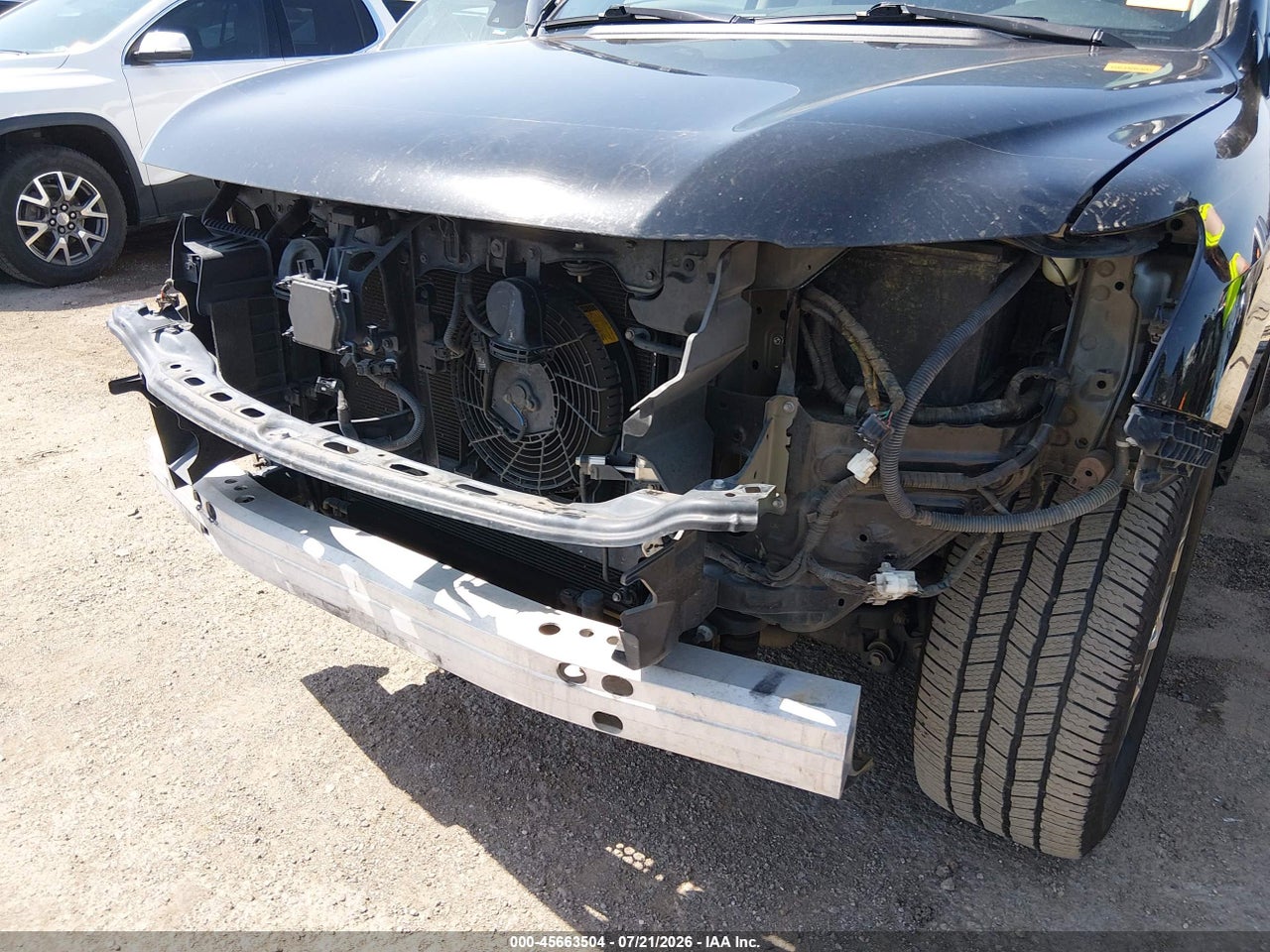 2014 LEXUS LX 570 · 6/11