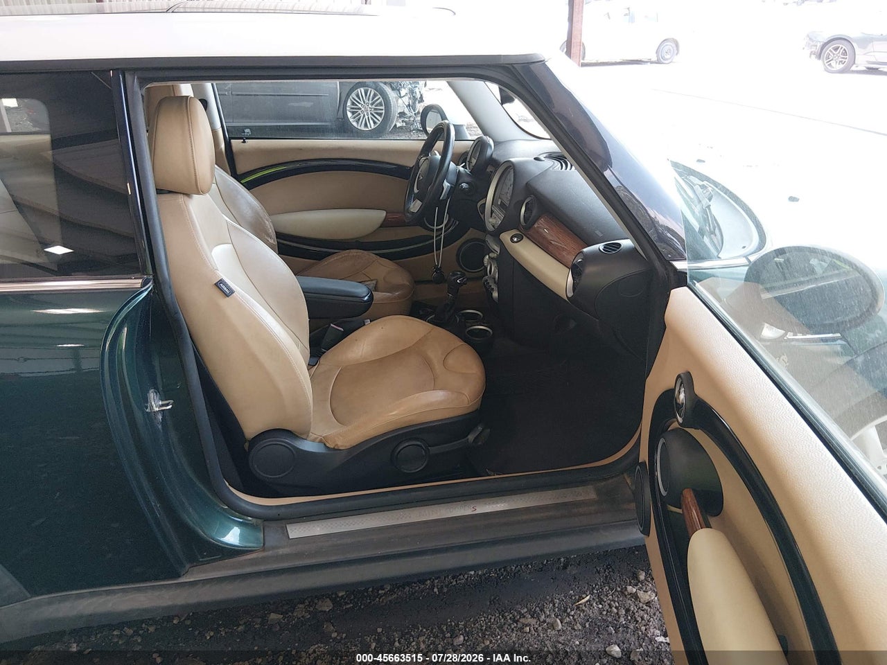 2009 MINI COOPER S · 5/11