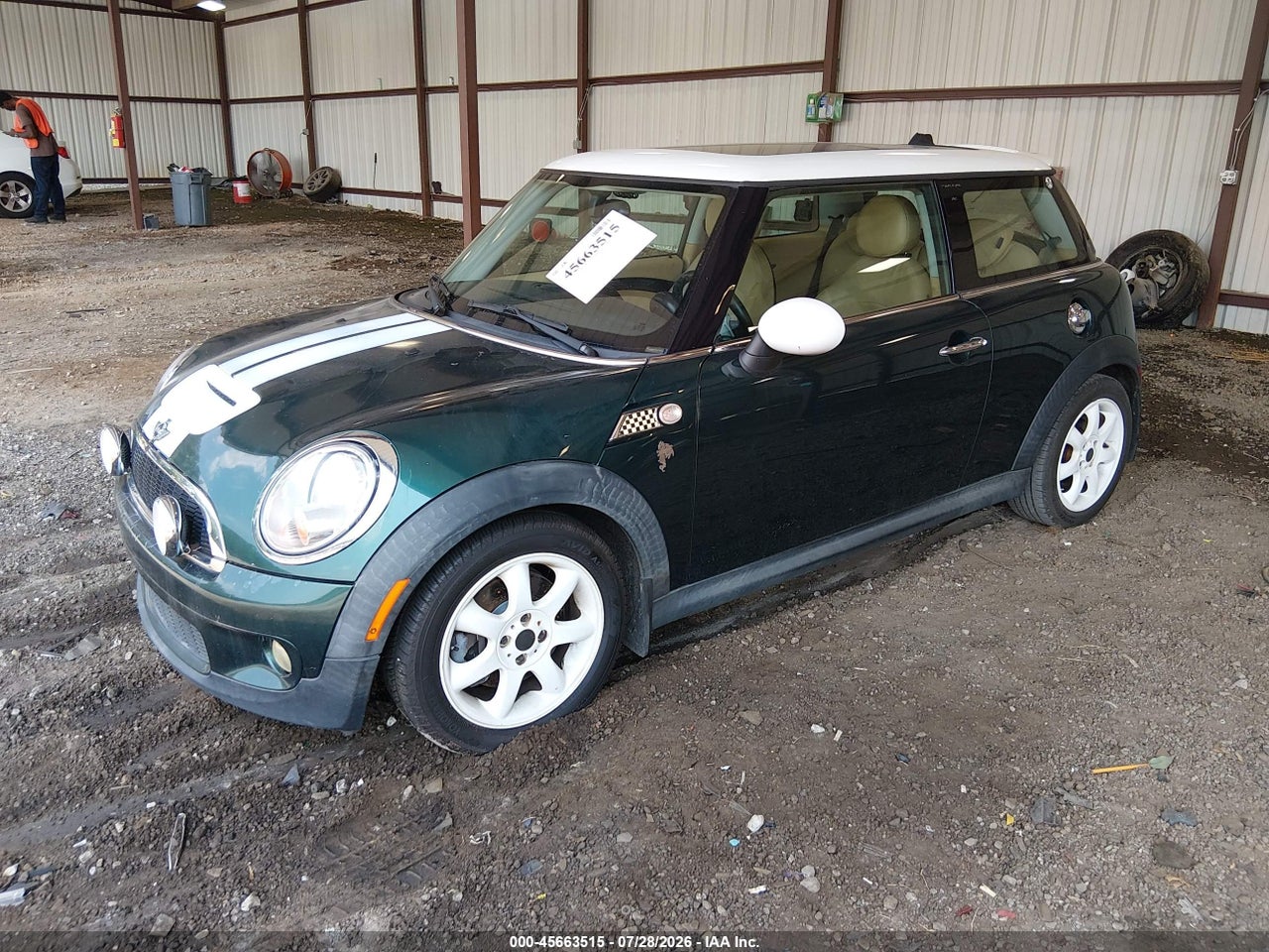 2009 MINI COOPER S · 2/11