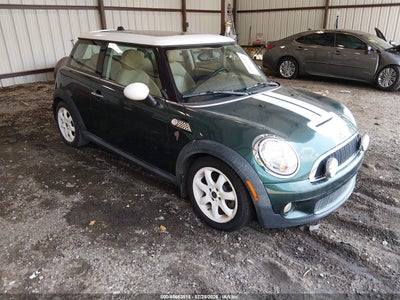 WMWMF73569T****** · 2009 MINI COOPER S