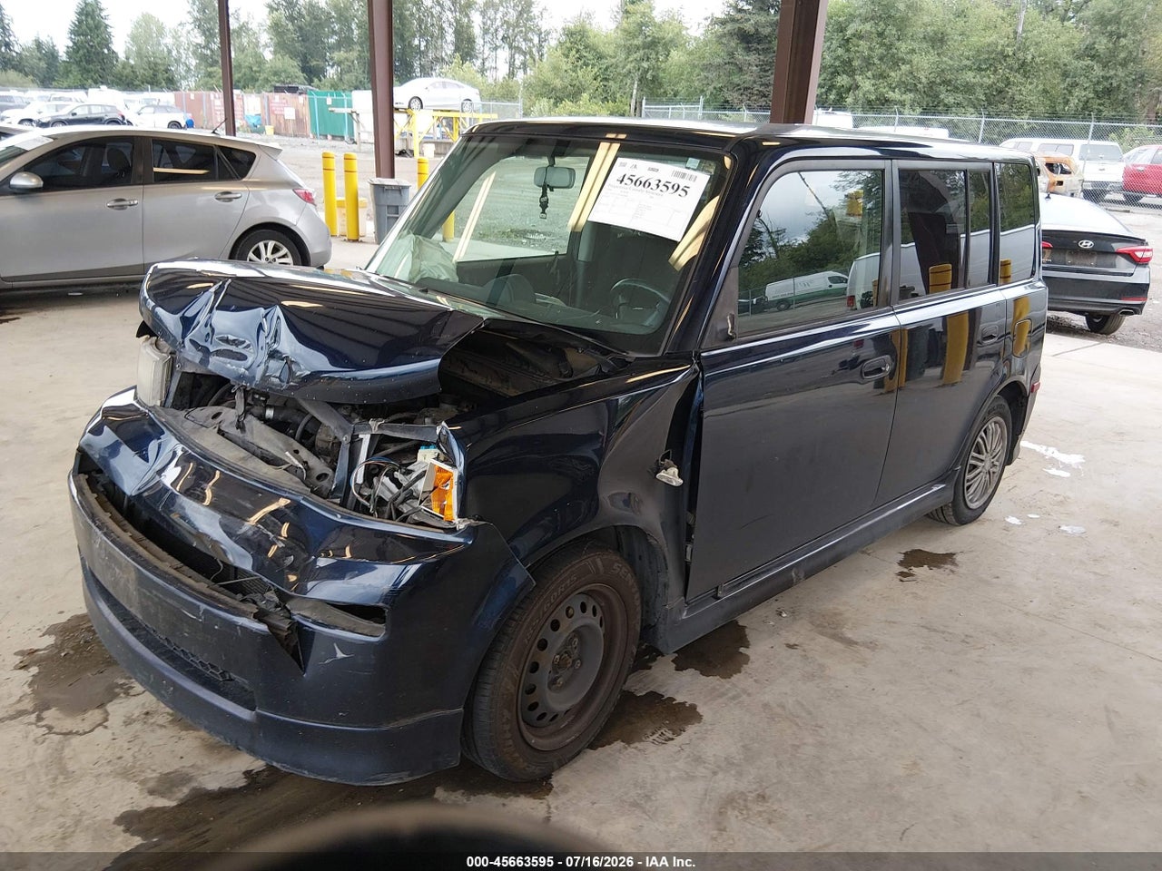 2006 SCION XB   · 2/10