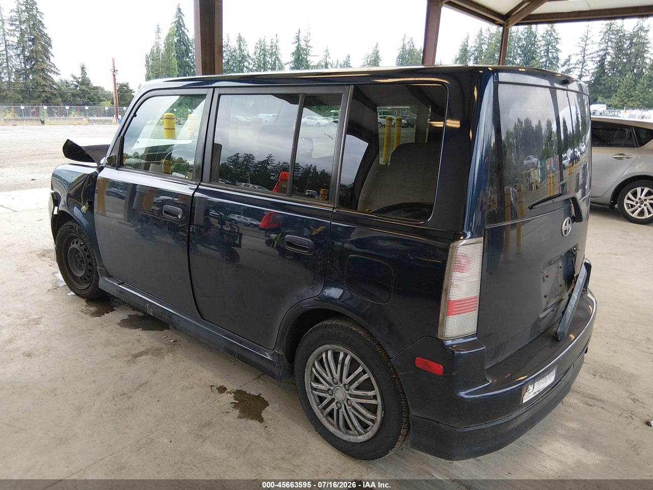 2006 SCION XB   · 3/10