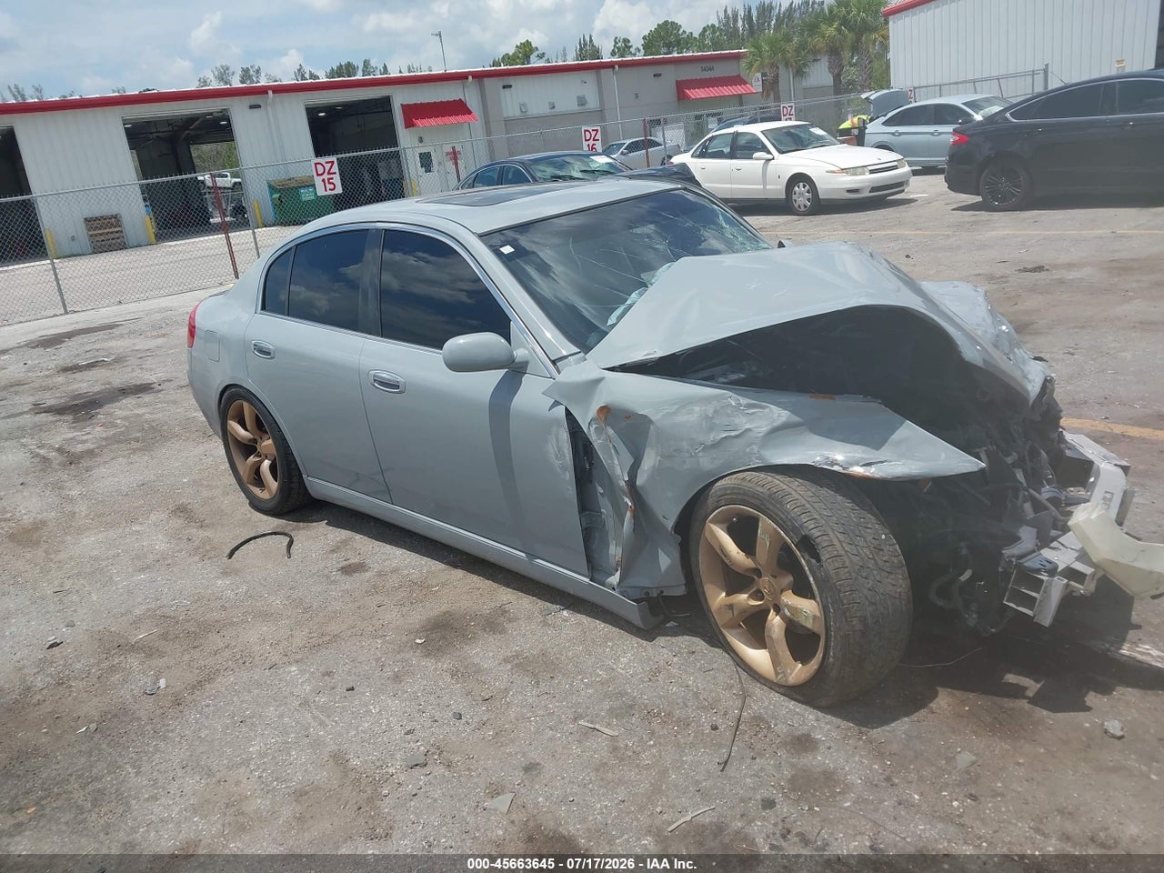 JNKCV51E84M****** · 2004 INFINITI G35