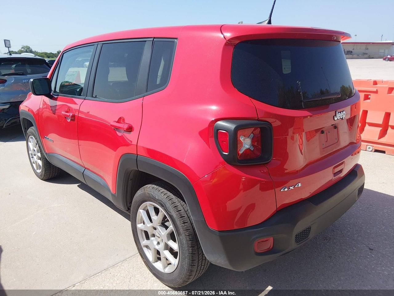 2023 JEEP RENEGADE LATITUDE 4X4 · 3/11