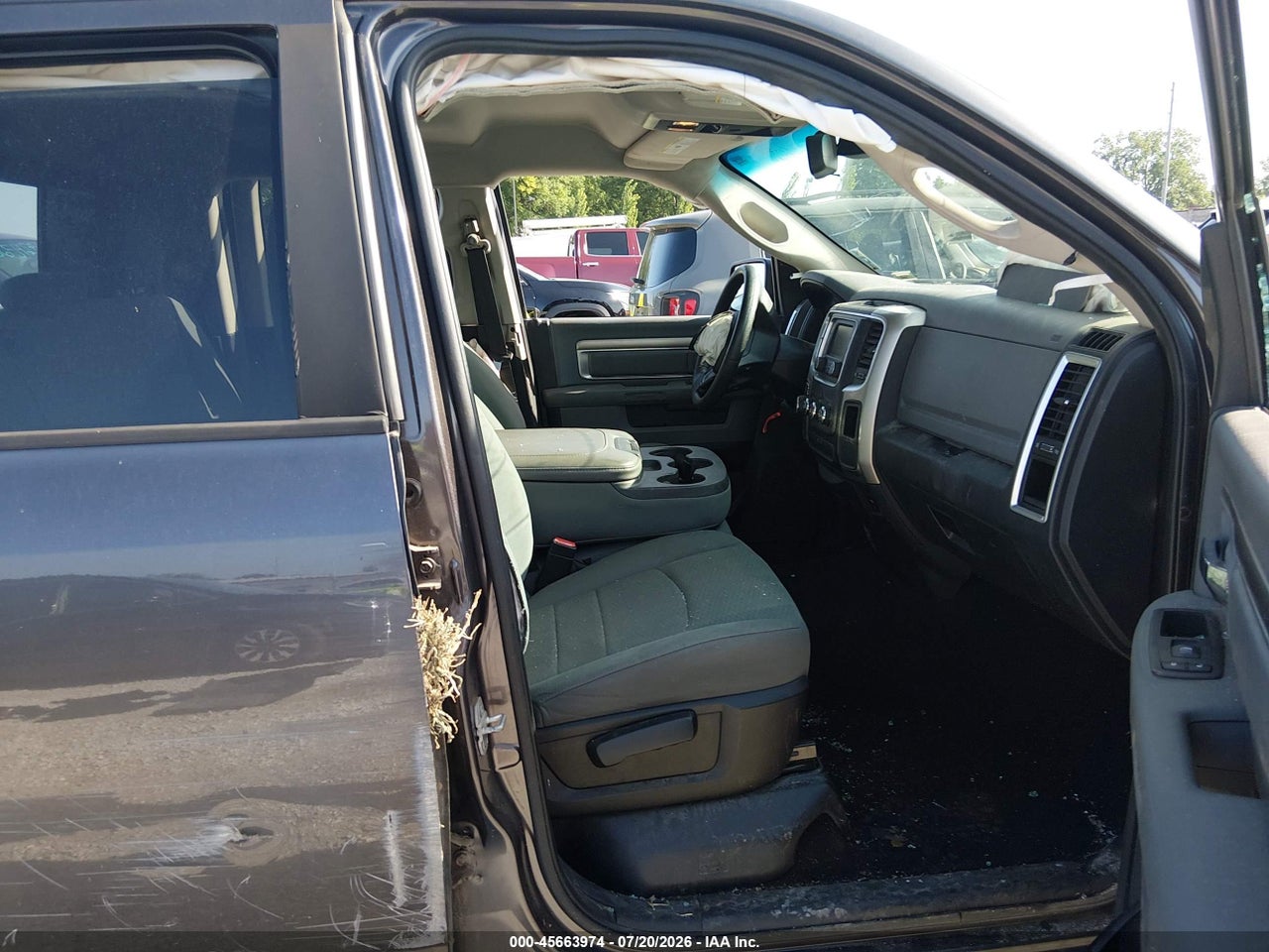 2014 RAM 1500 SLT · 5/10