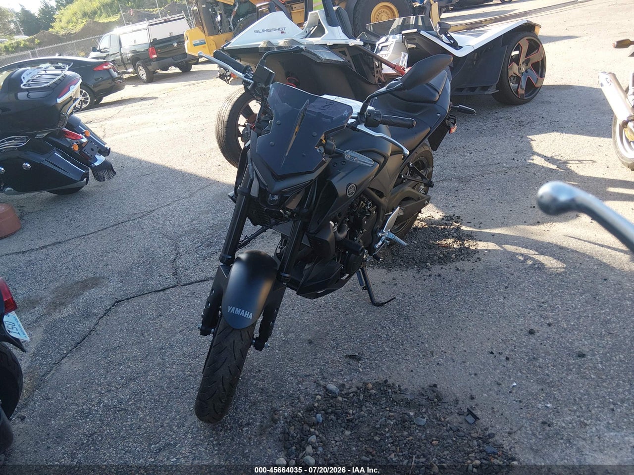2023 YAMAHA MT-03 · 2/11