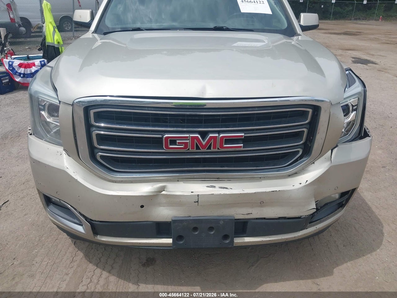 2017 GMC YUKON XL SLT · 6/11