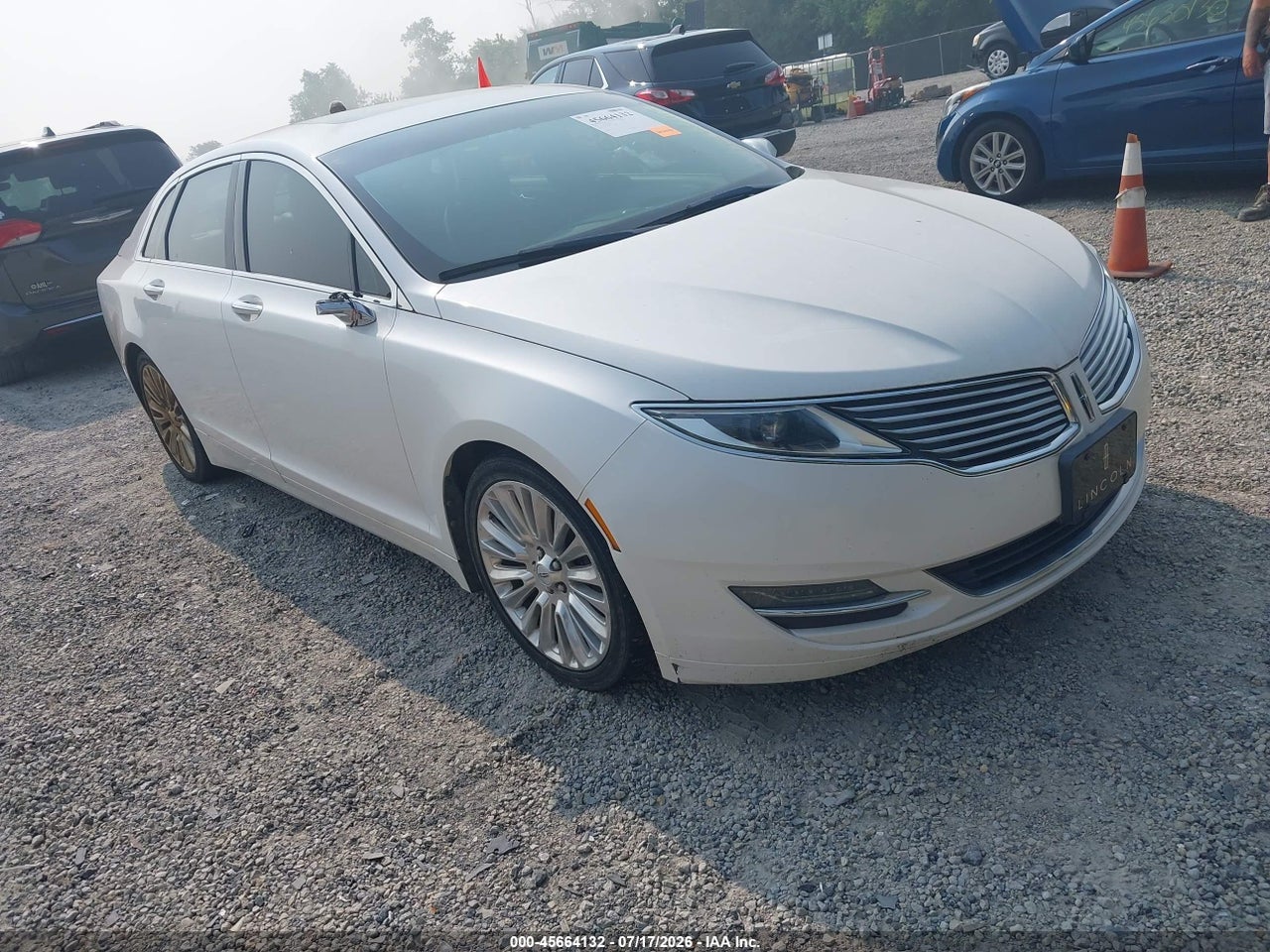 3LN6L2G94ER****** · 2014 LINCOLN MKZ