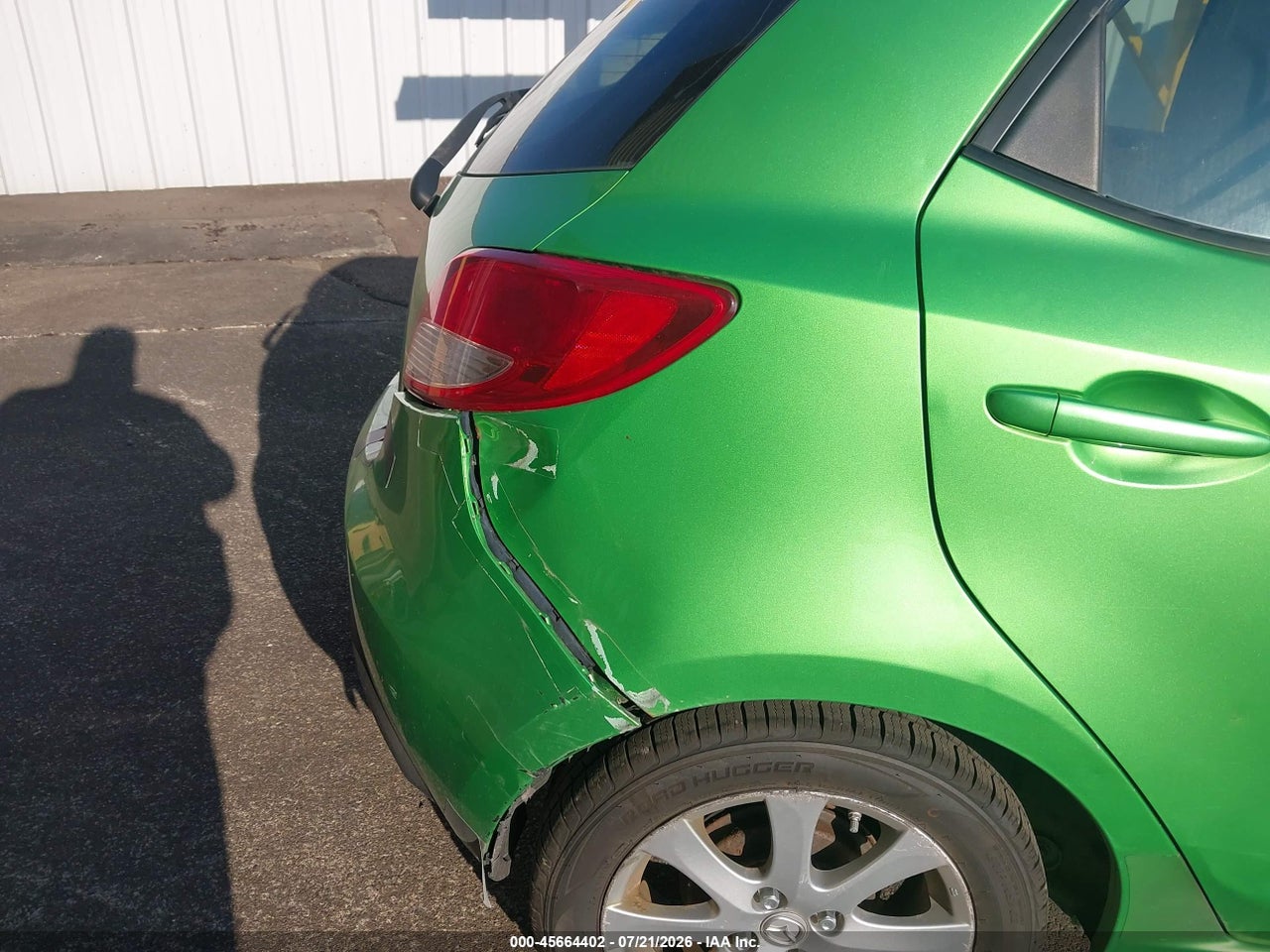 2011 MAZDA MAZDA2 TOURING · 6/11