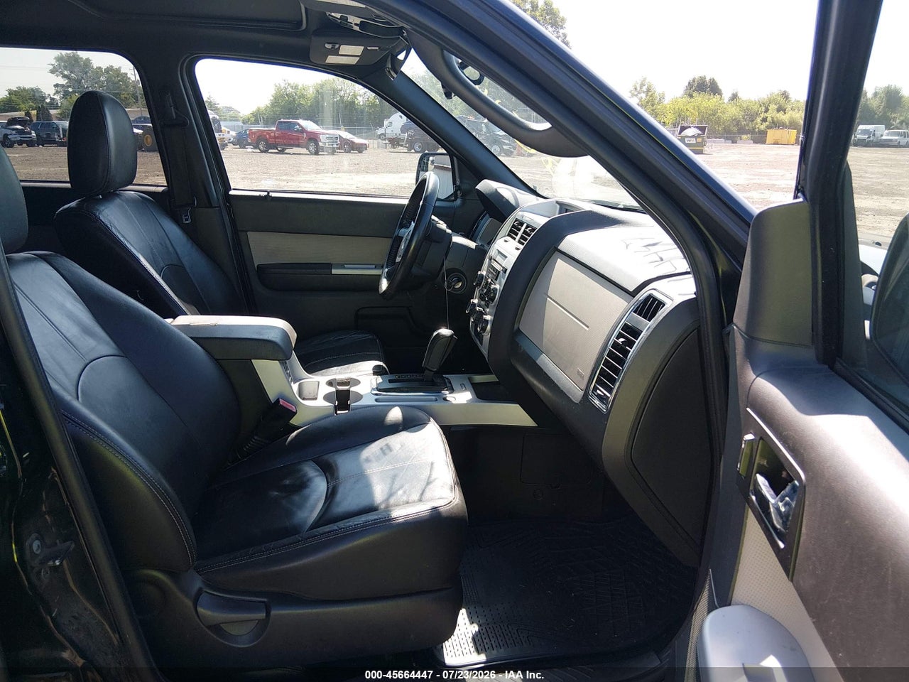2010 MERCURY MARINER PREMIER · 5/11