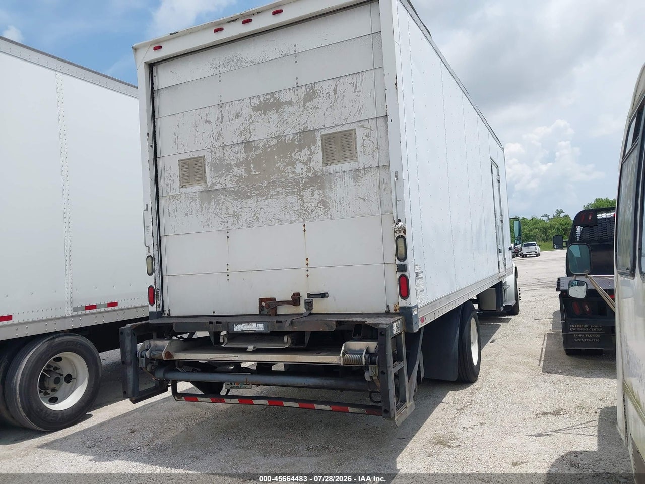 1FVACWDT2CD****** · 2012 FREIGHTLINER M2 106 MEDIUM DUTY · 4/11
