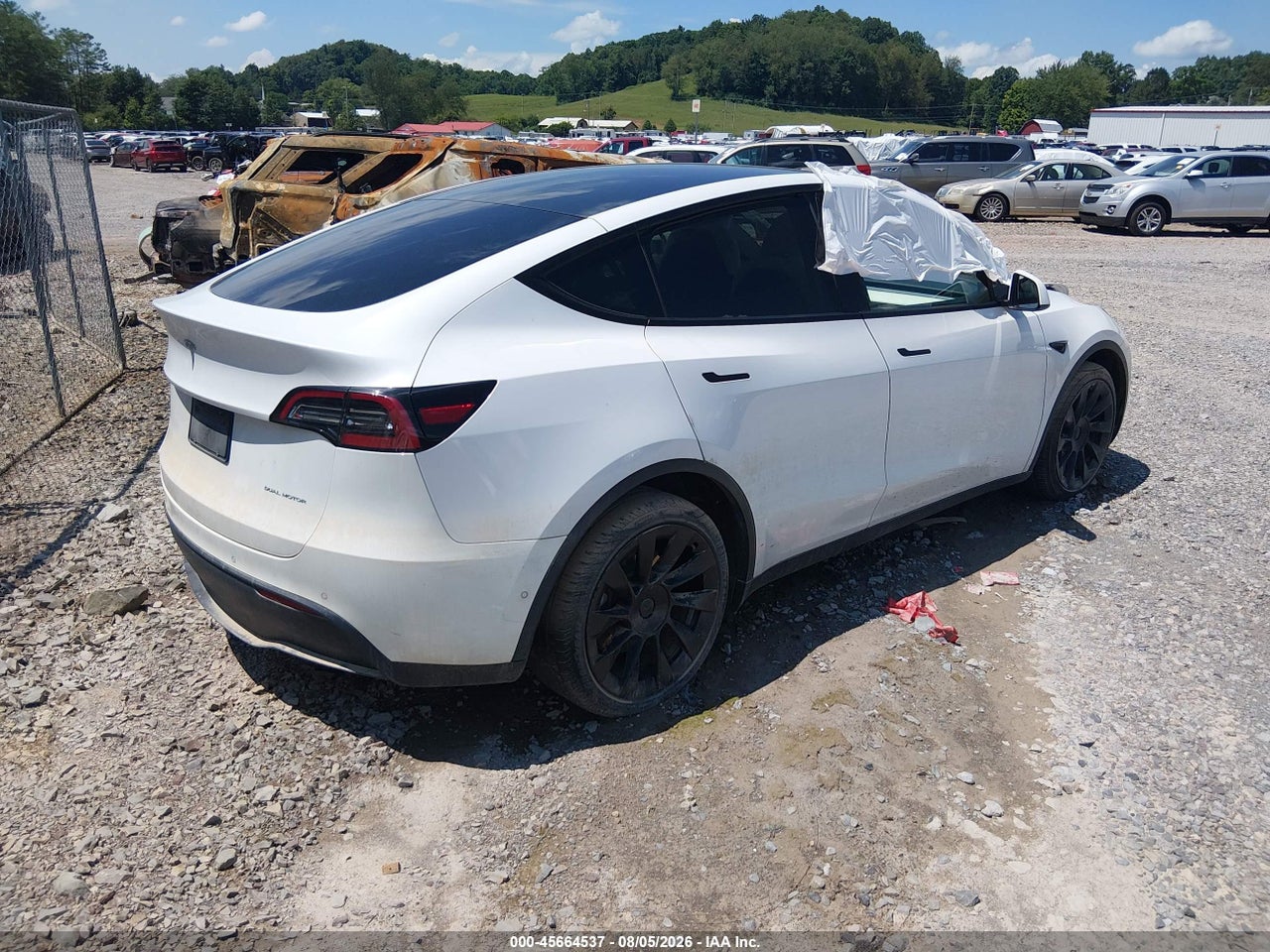 2022 TESLA MODEL Y LONG RANGE DUAL MOTOR ALL-WHEEL DRIVE · 4/9