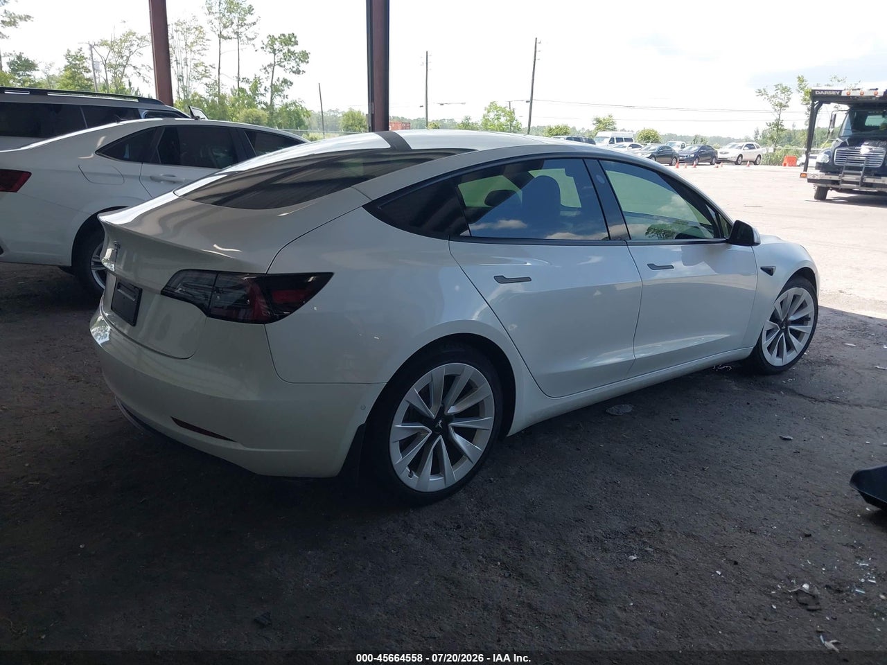 2021 TESLA MODEL 3 STANDARD RANGE PLUS REAR-WHEEL DRIVE · 4/9