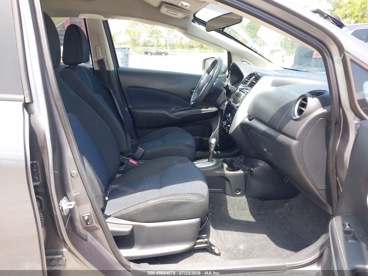 2017 NISSAN VERSA NOTE SV · 5/11