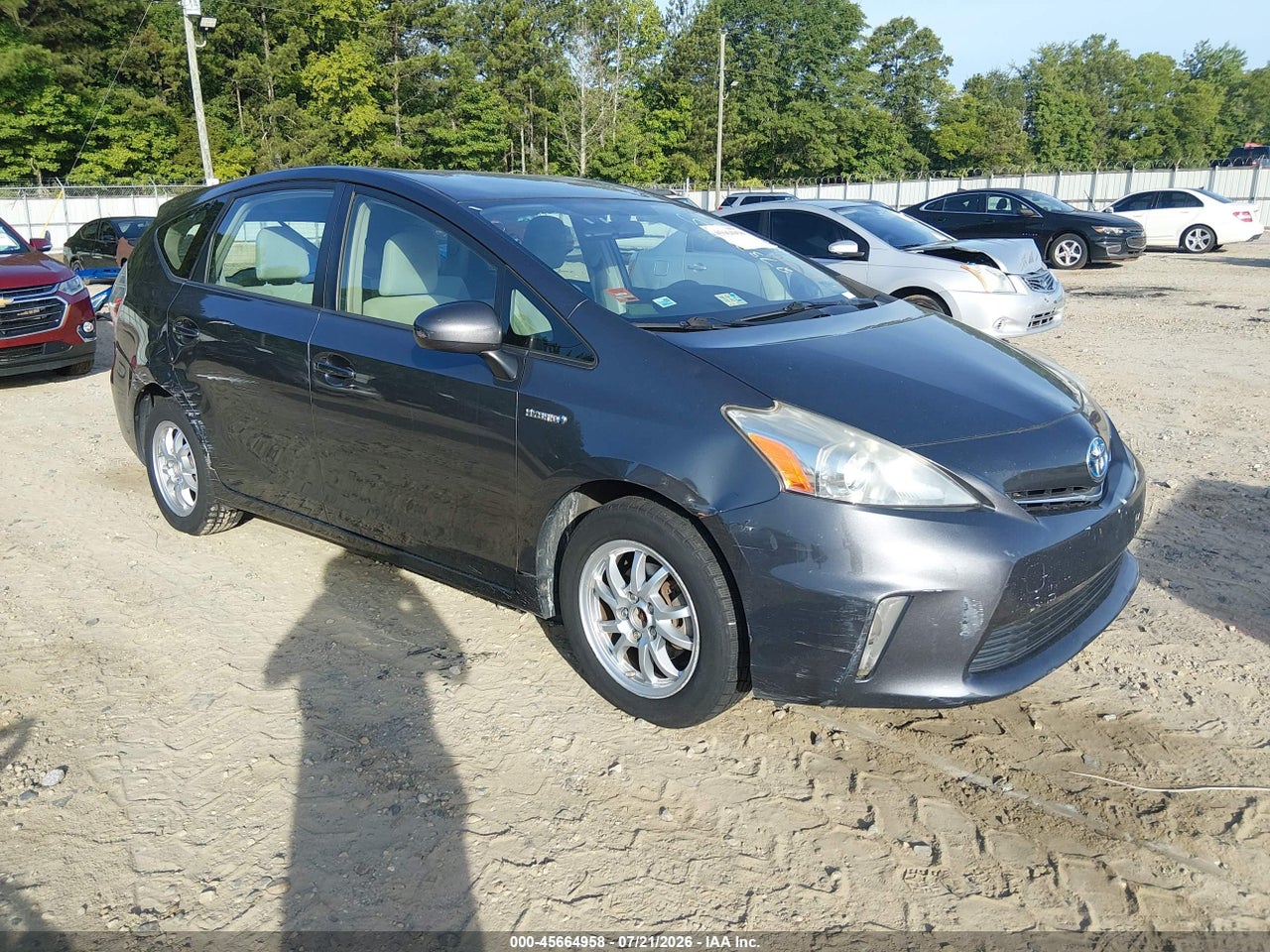 JTDZN3EU2C3****** · 2012 TOYOTA PRIUS V THREE