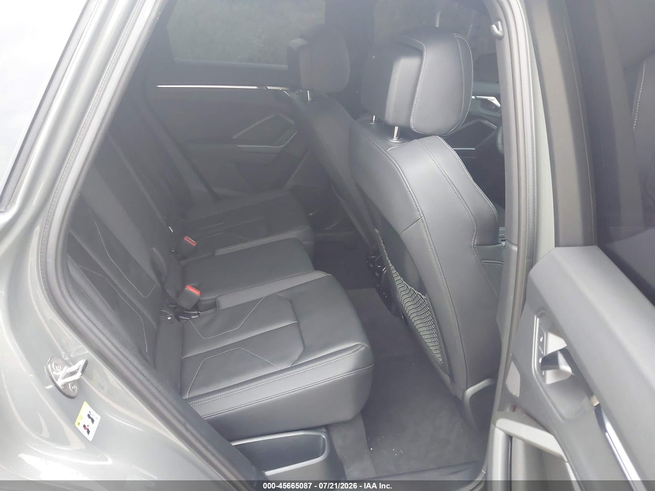 WA1EECF35R1****** · 2024 AUDI Q3 PREMIUM PLUS 45 TFSI S LINE QUATTRO TIPTRONIC · 8/11