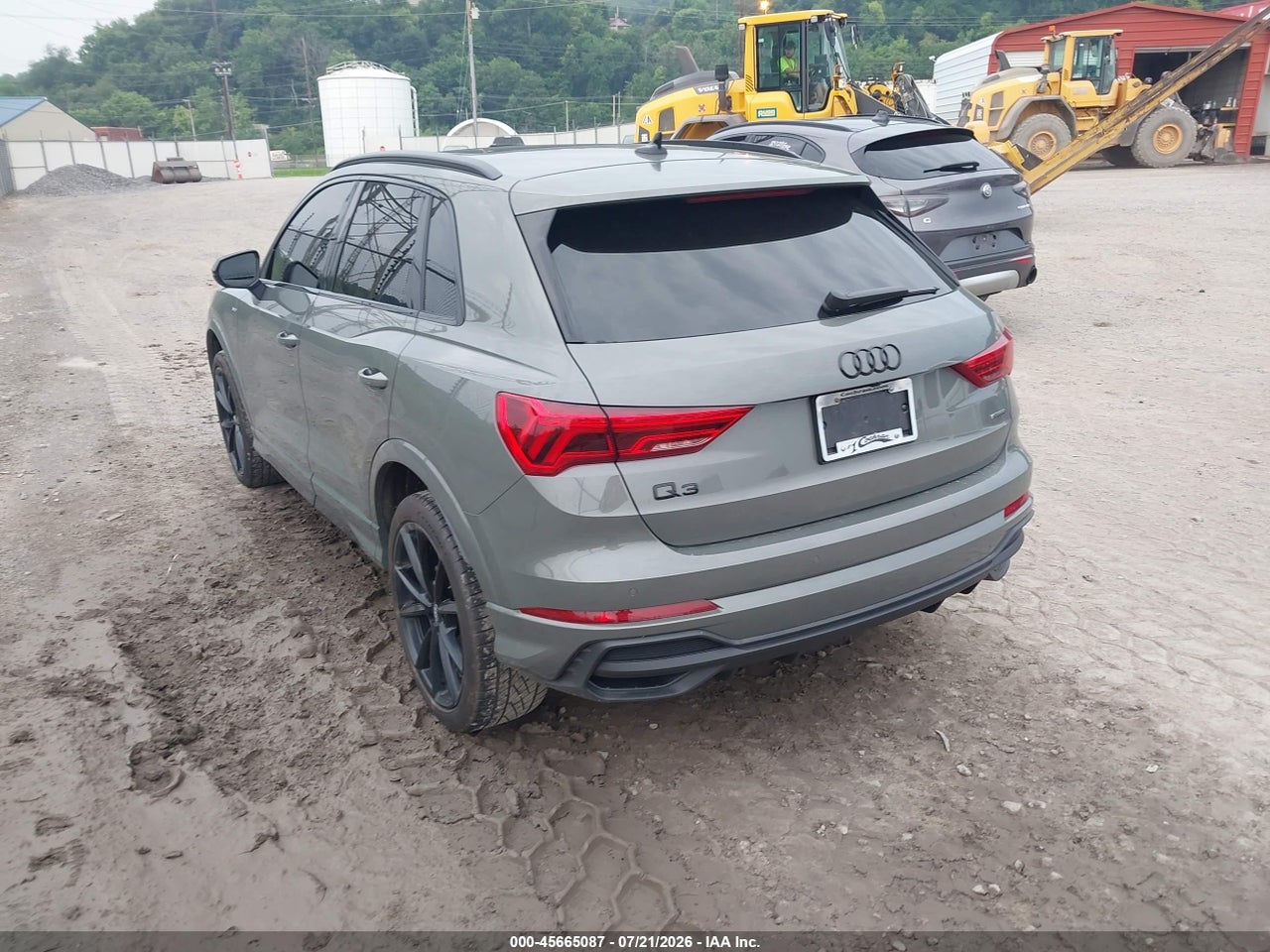 WA1EECF35R1****** · 2024 AUDI Q3 PREMIUM PLUS 45 TFSI S LINE QUATTRO TIPTRONIC · 3/11