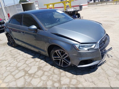 WAUAUGFF1H1****** · 2017 AUDI A3 PREMIUM