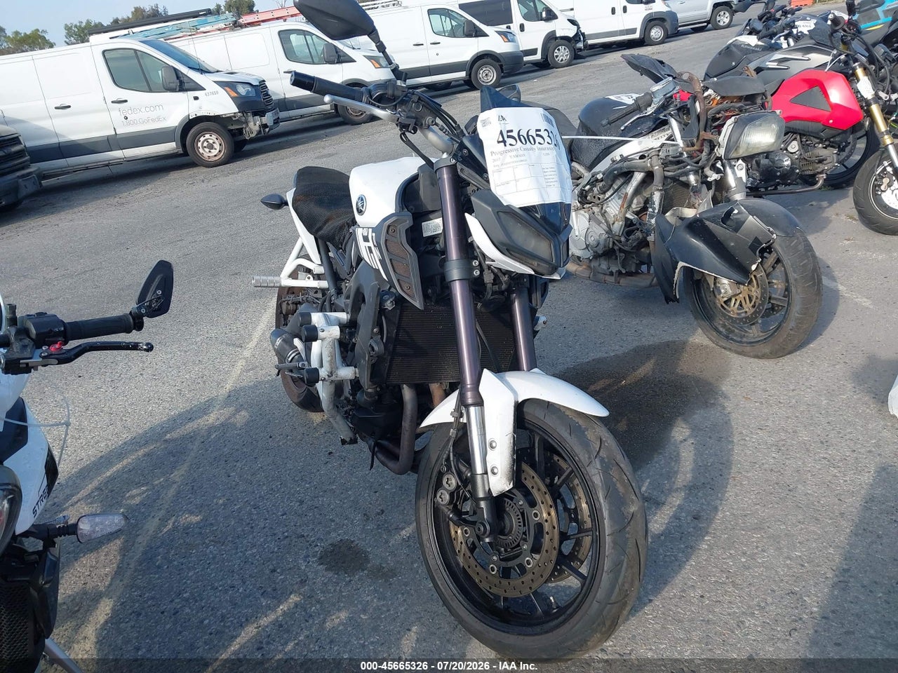 JYARN53Y5HA****** 2017 YAMAHA FZ09 C