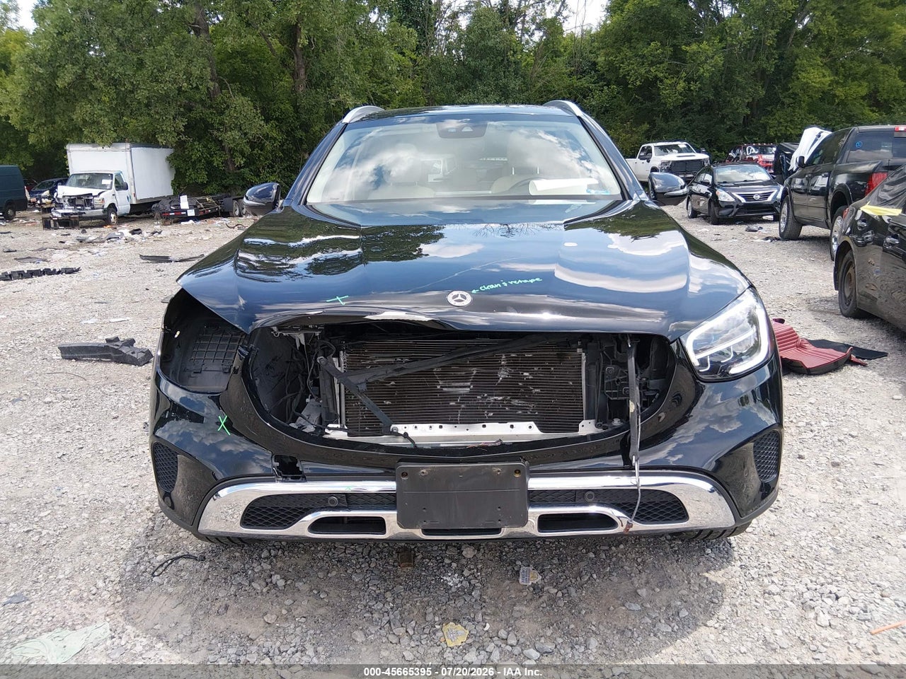 2022 MERCEDES-BENZ GLC 300 SUV · 6/11