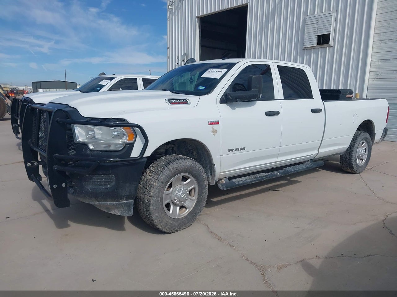 2022 RAM 3500 TRADESMAN  4X4 8' BOX · 2/11