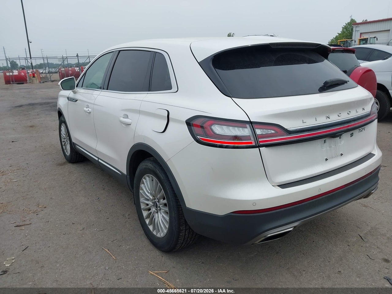 2019 LINCOLN NAUTILUS STANDARD · 3/11