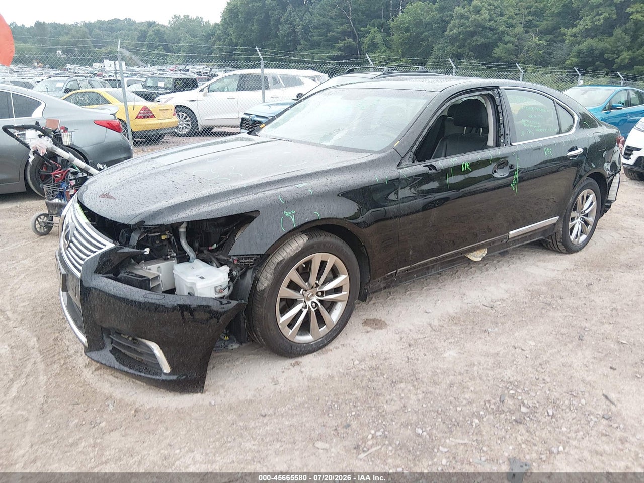 2015 LEXUS LS 460 · 2/10