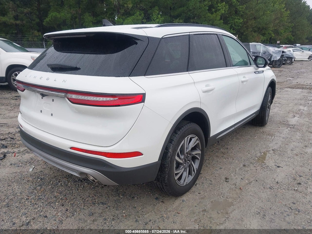 2026 LINCOLN CORSAIR PREMIERE · 4/11