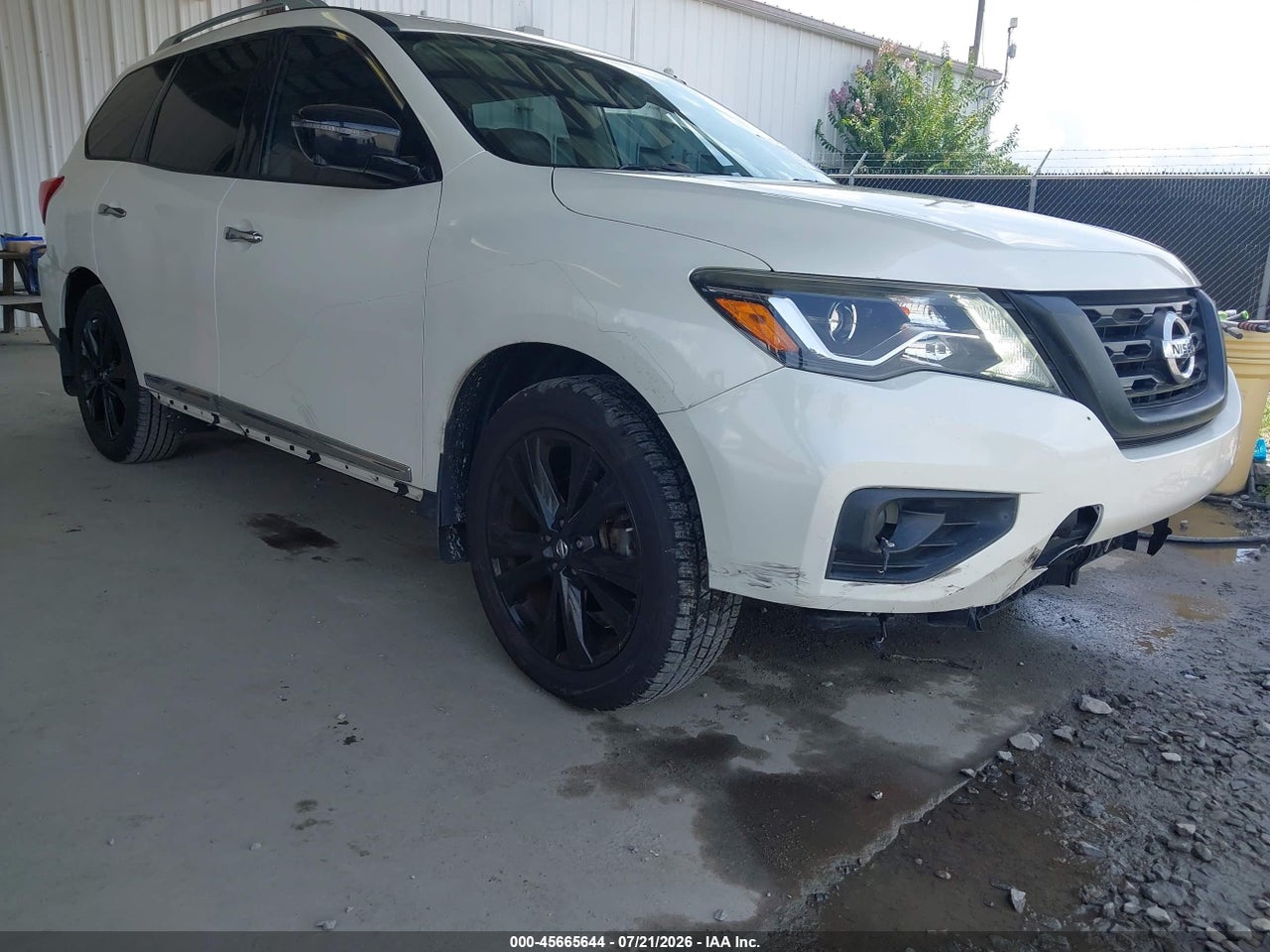 5N1DR2MN0HC****** · 2017 NISSAN PATHFINDER PLATINUM