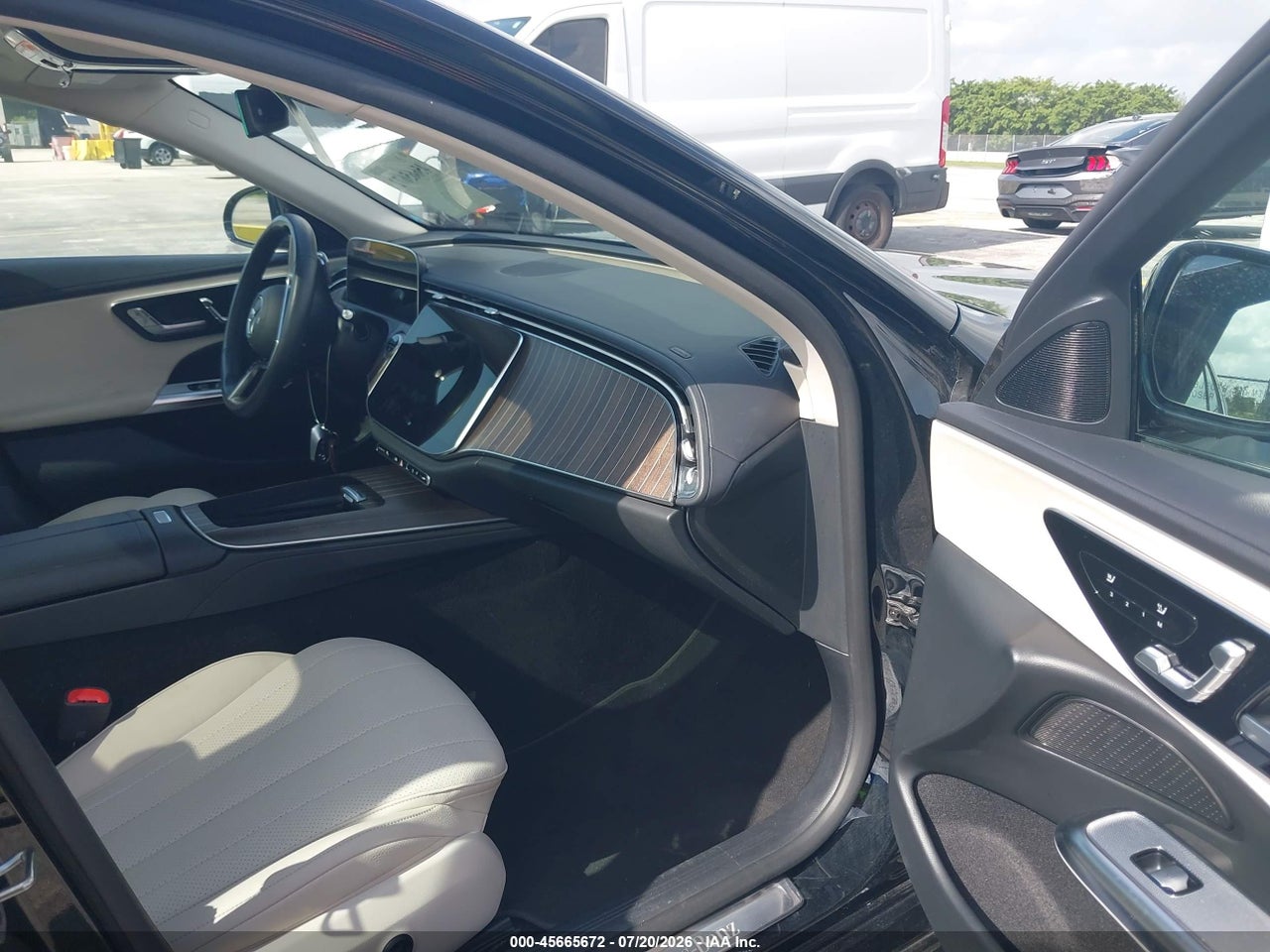 2025 MERCEDES-BENZ E 350 · 5/11