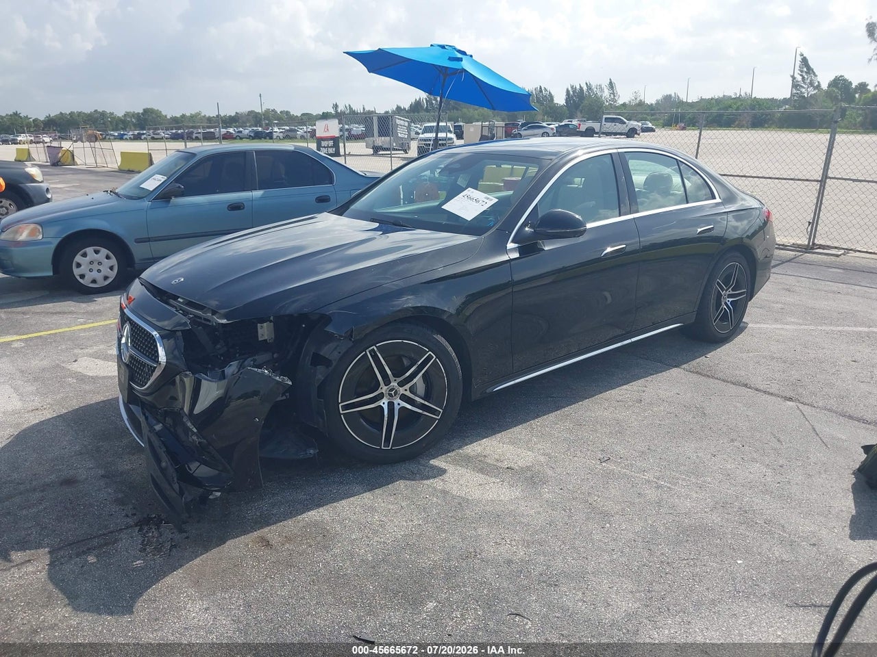 2025 MERCEDES-BENZ E 350 · 2/11