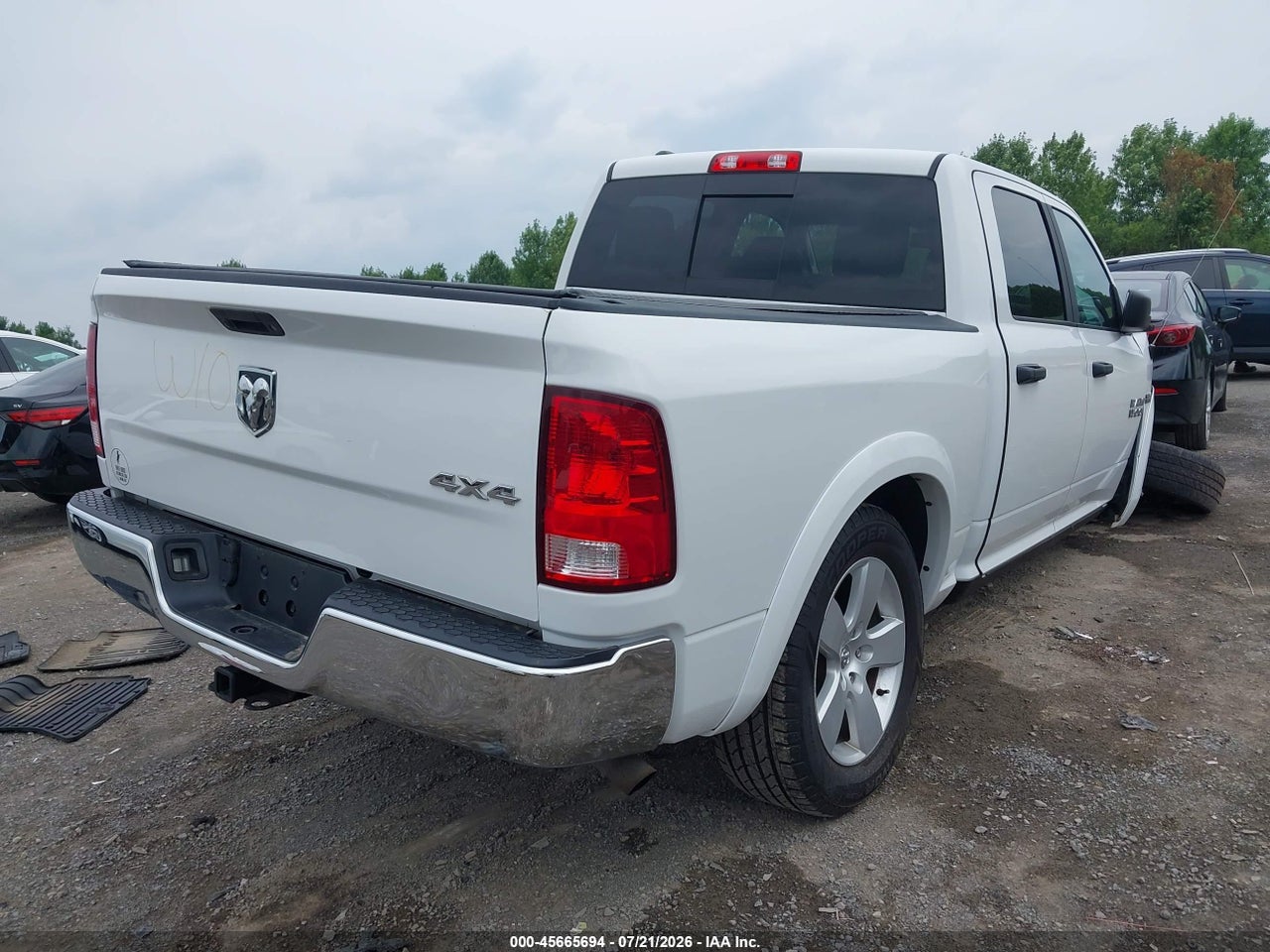2018 RAM 1500 SLT · 4/11