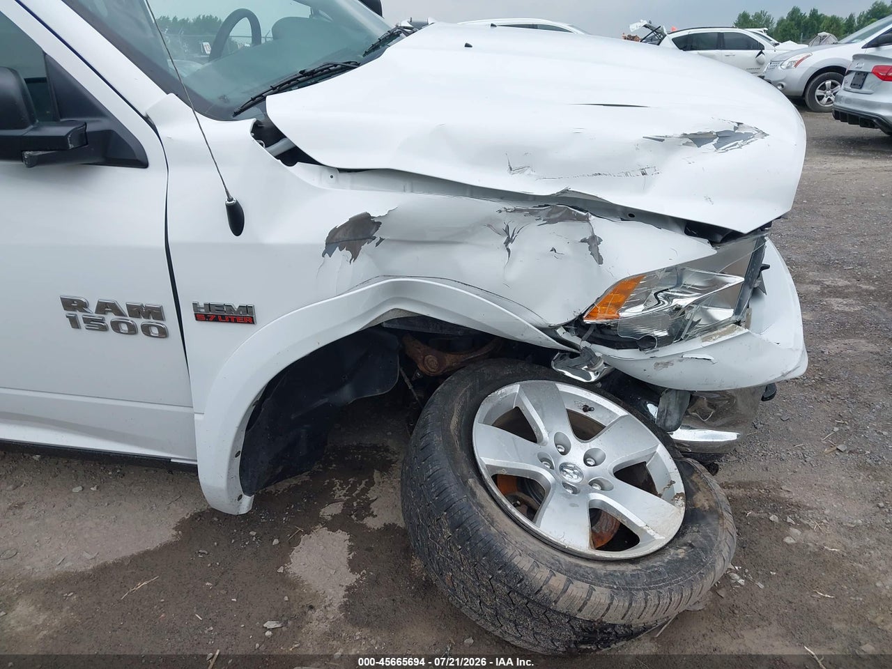 2018 RAM 1500 SLT · 6/11