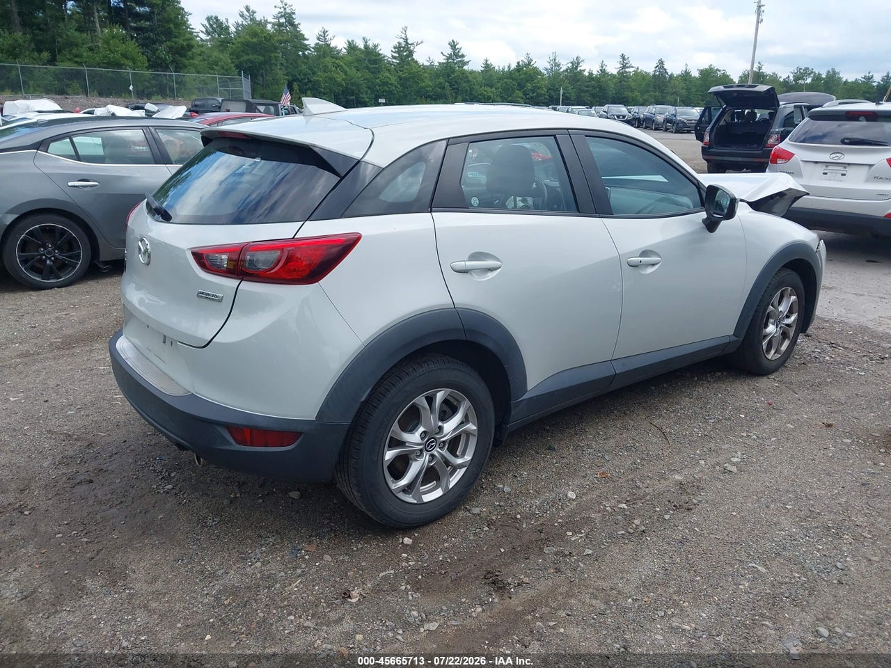 2016 MAZDA CX-3 TOURING · 4/11