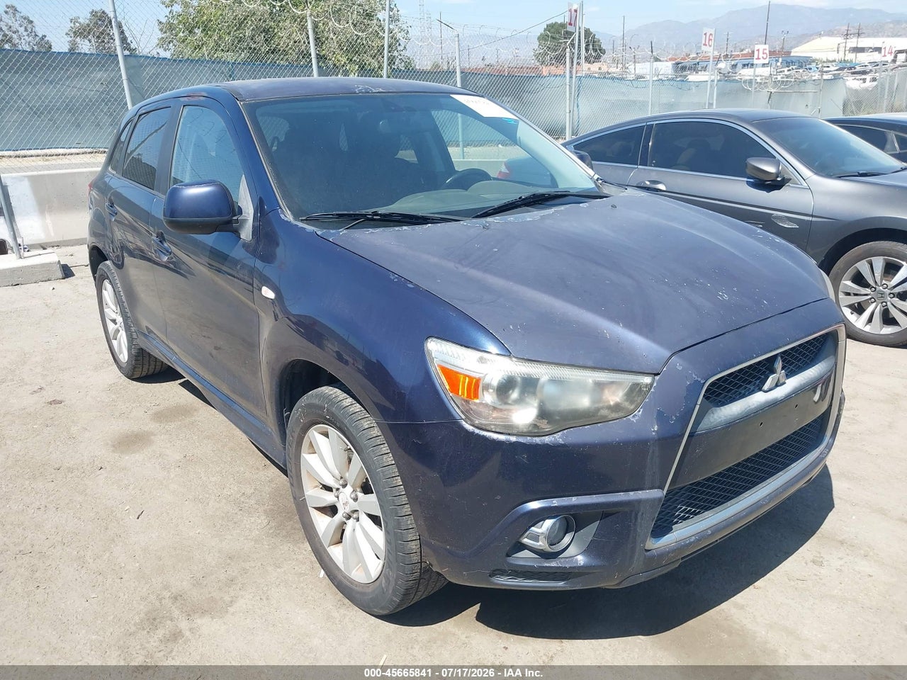 JA4AP4AUXBZ****** · 2011 MITSUBISHI OUTLANDER SPORT SE