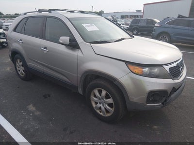 5XYKT4A6XDG****** · 2013 KIA SORENTO LX