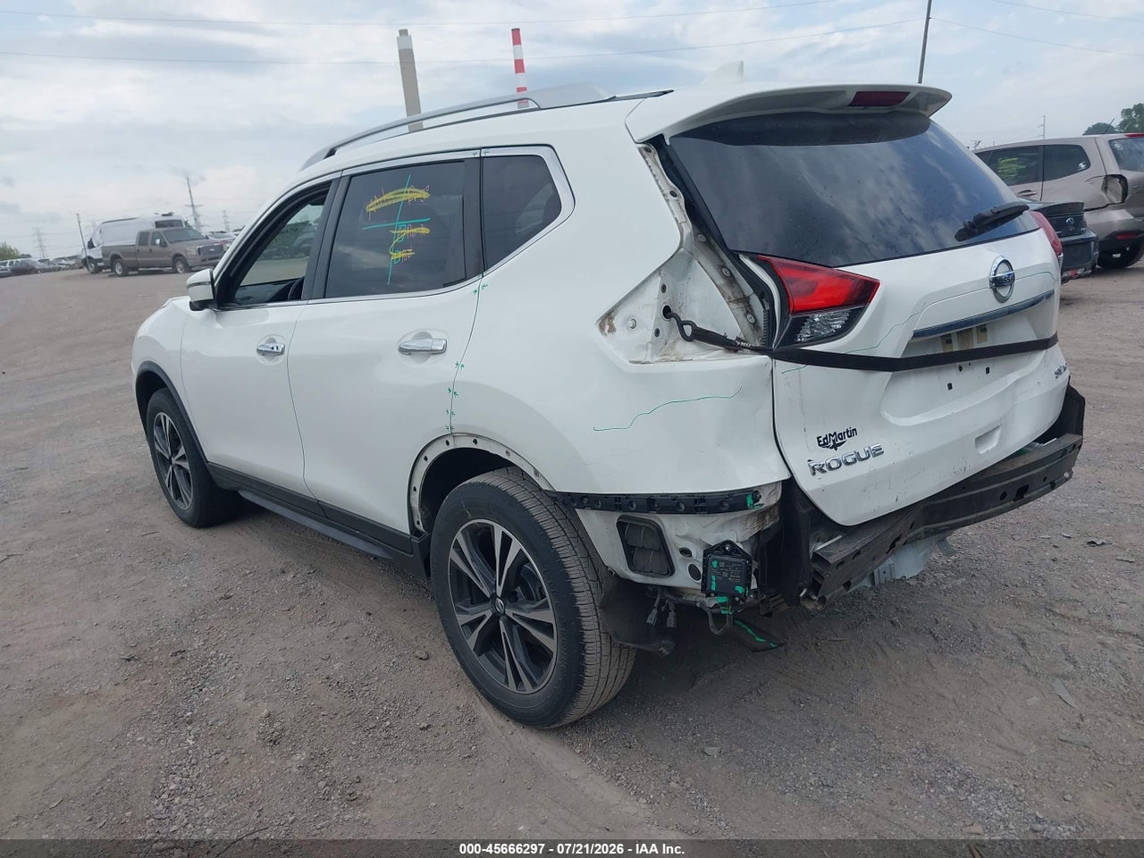 2020 NISSAN ROGUE SV INTELLIGENT AWD · 3/11