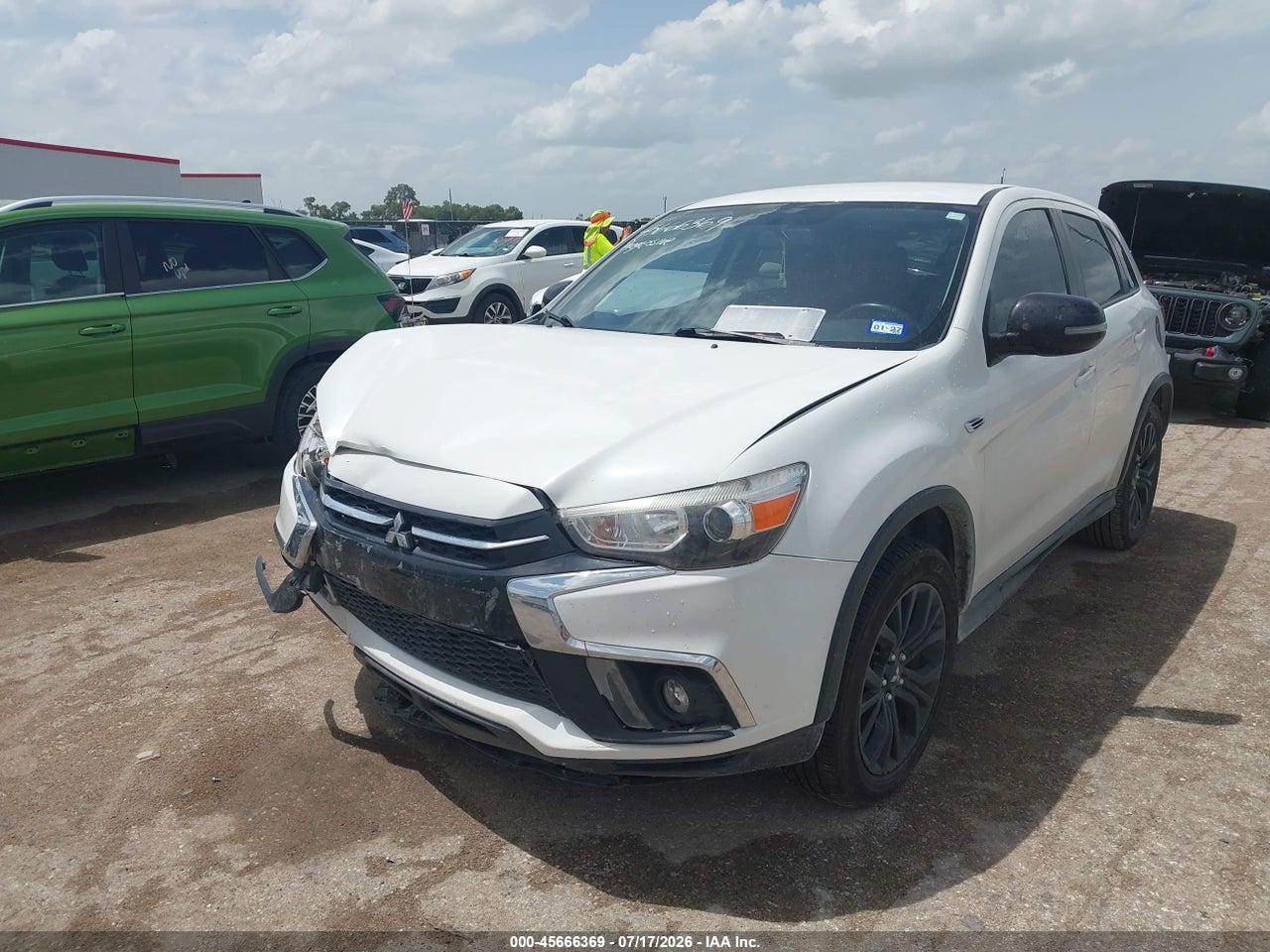 2019 MITSUBISHI OUTLANDER SPORT 2.0 LE · 2/11