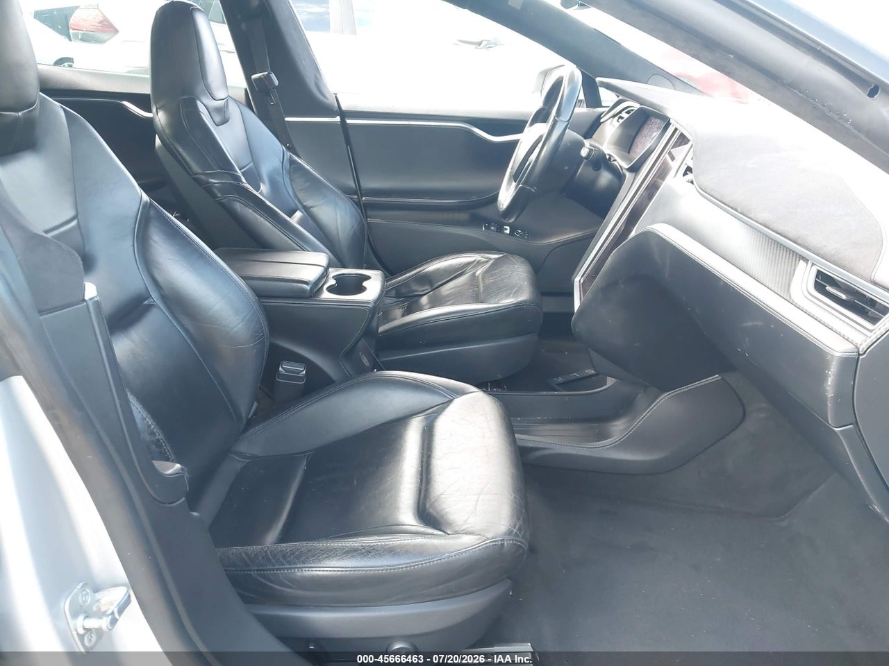 2015 TESLA MODEL S 70D/85D/P85D · 5/9