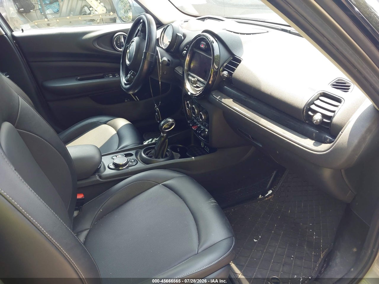 2018 MINI CLUBMAN COOPER · 5/11
