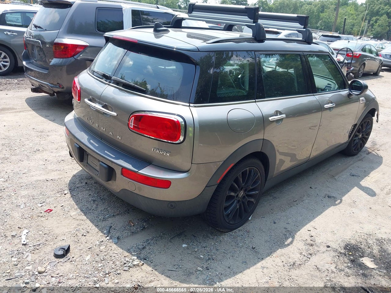 2018 MINI CLUBMAN COOPER · 4/11