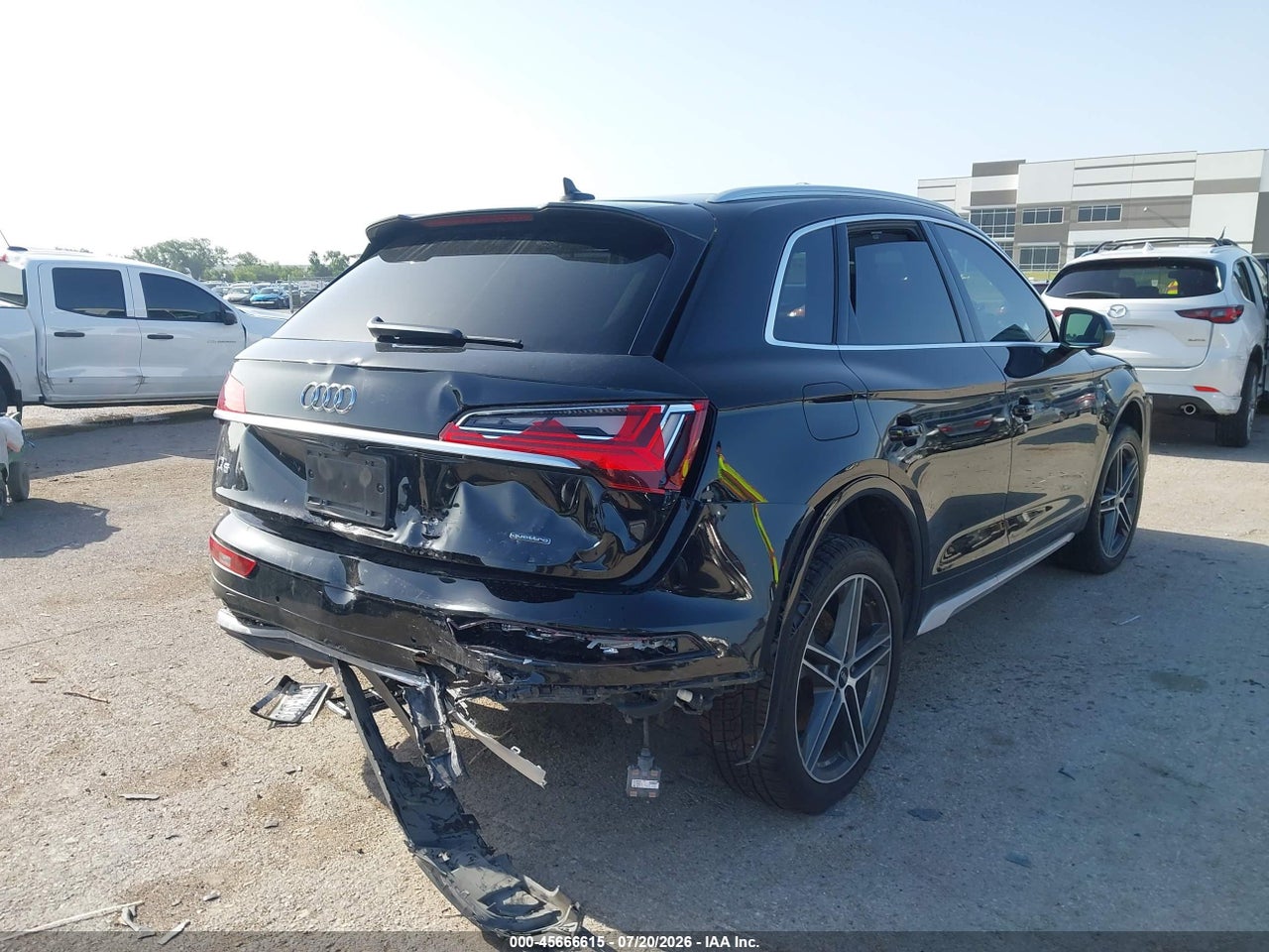 2021 AUDI Q5 PREMIUM PLUS 55 TFSI E QUATTRO S TRONIC · 4/4