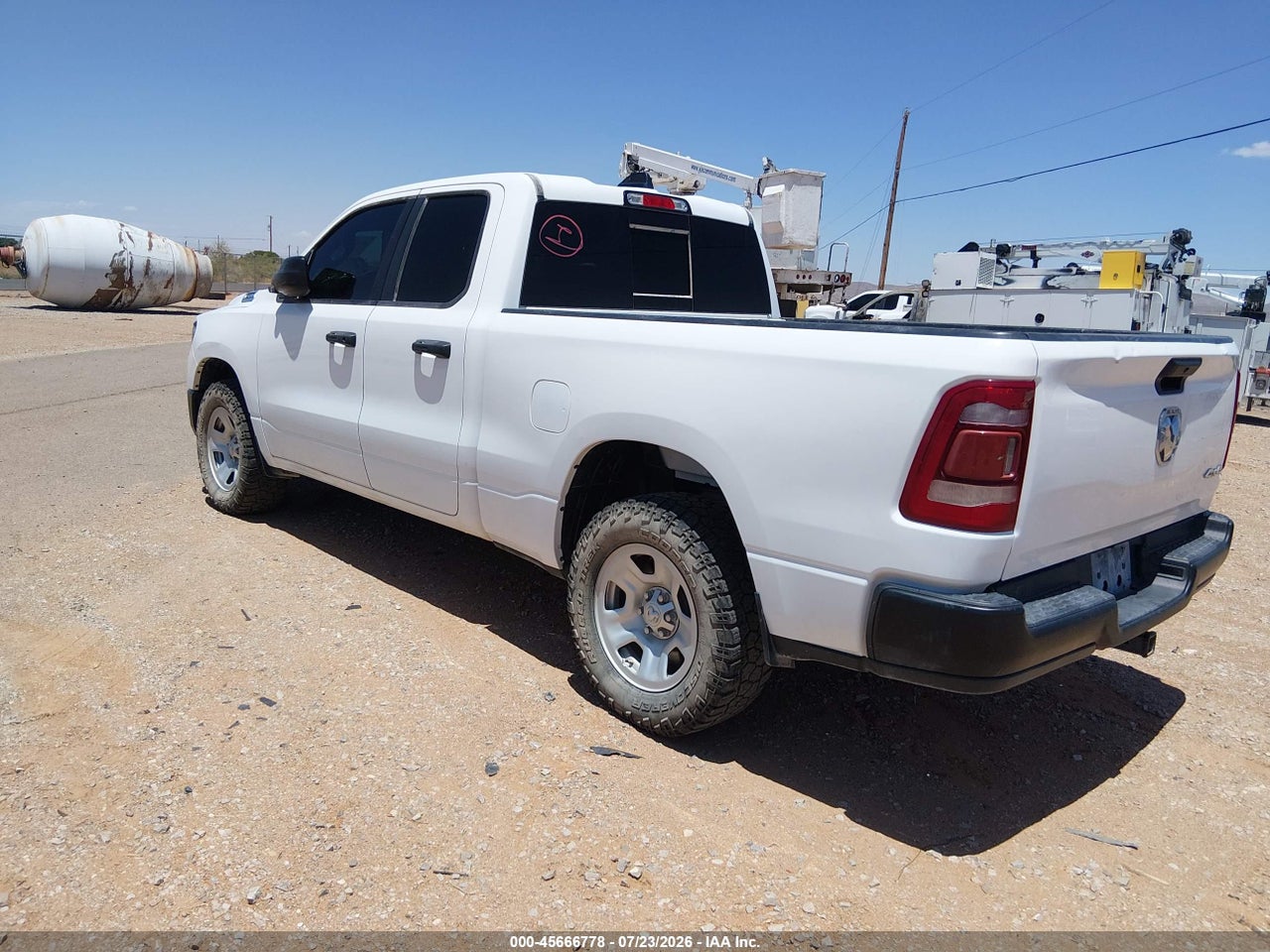 2023 RAM 1500 TRADESMAN  4X4 6'4 BOX · 3/11