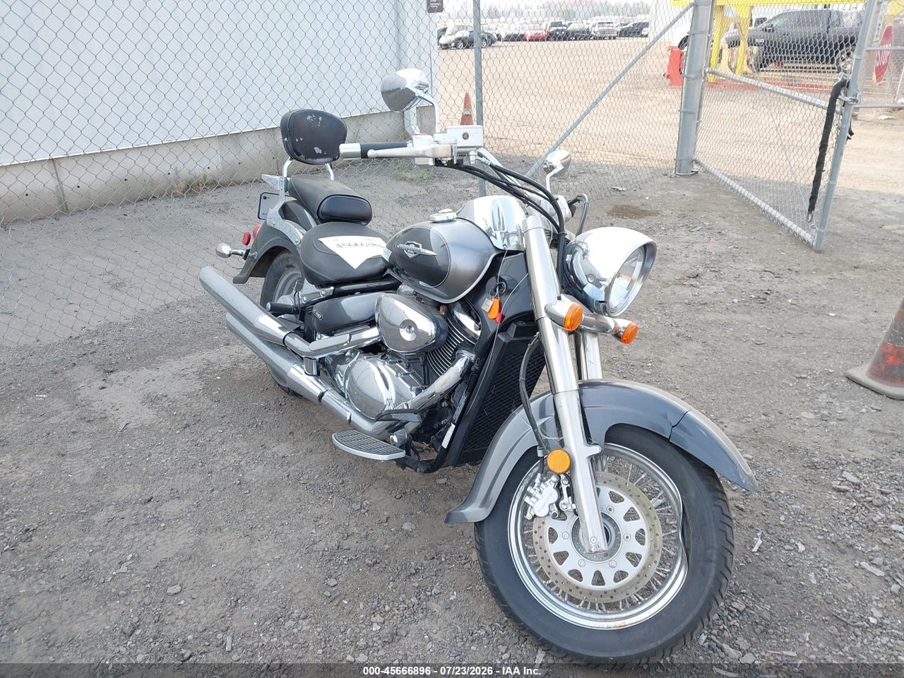 JS1VS55A582****** · 2008 SUZUKI VL800