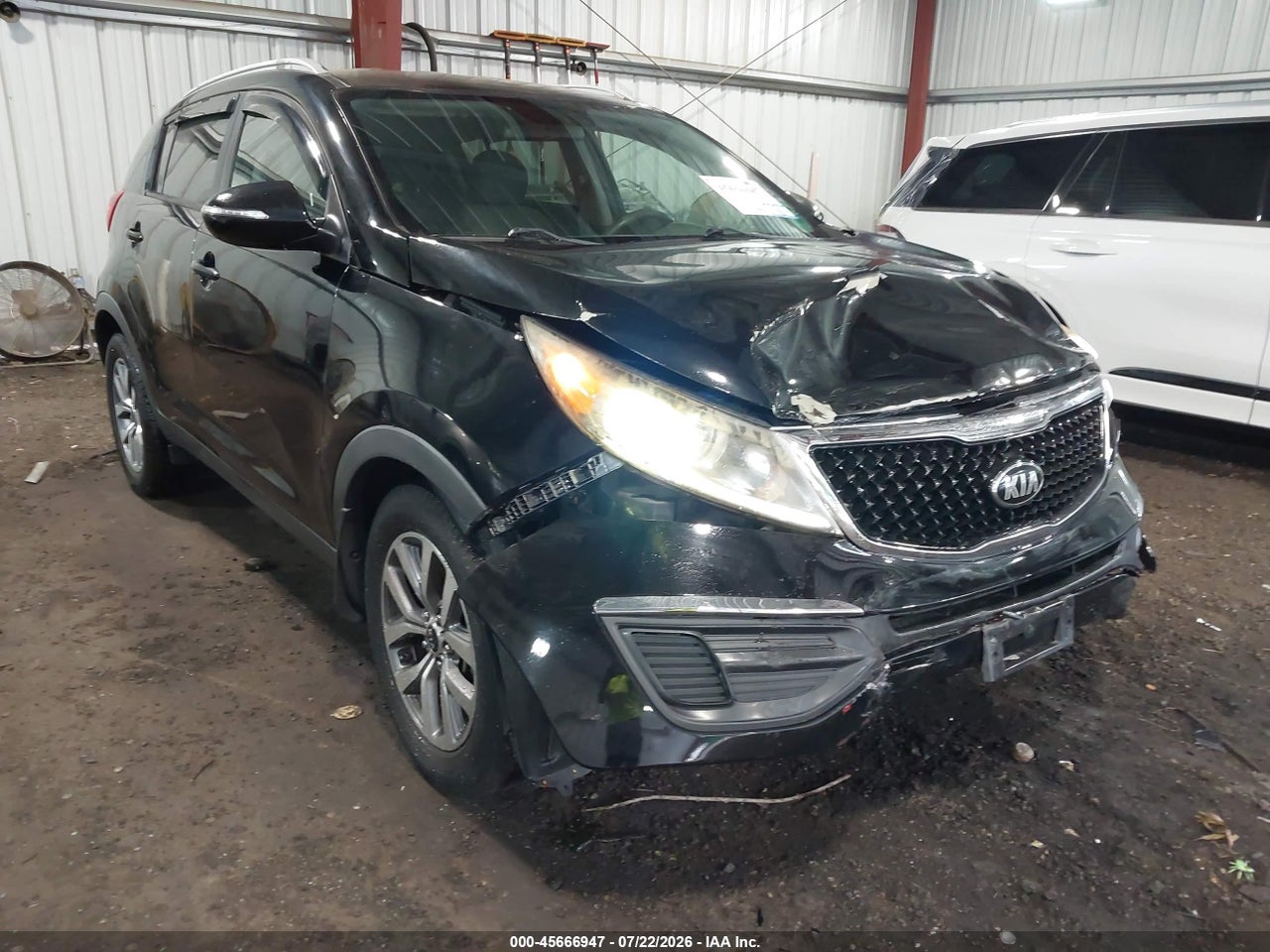 KNDPB3AC2F7****** · 2015 KIA SPORTAGE LX